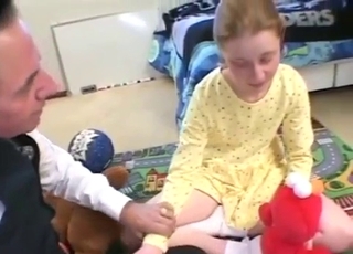 Innocent sister is sucking my fat dick with love